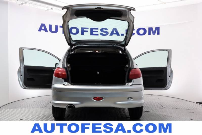 Peugeot 206 2.0 HDi 90cv XS Clim 3p