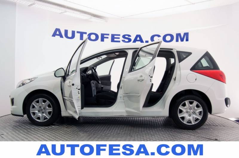 Peugeot 207 SW 1.6 HDi 92cv Business Line 5p