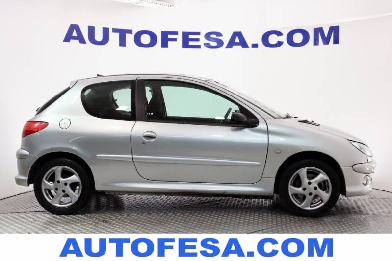 Peugeot 206 2.0 HDi 90cv XS Clim 3p