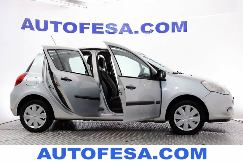 Renault Clio 1.2 16v 75cv eco2 Authentique 5p