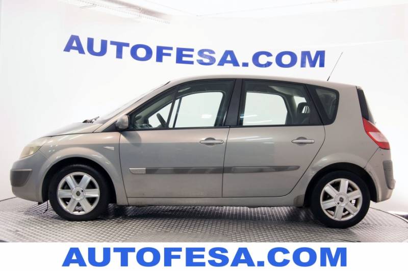 Renault Scenic 1.6 16v 110cv Authentique 5p