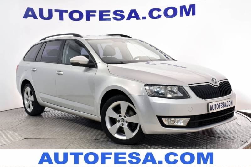 Skoda Octavia 1.6 TDI 105cv Ambition 5p S/S