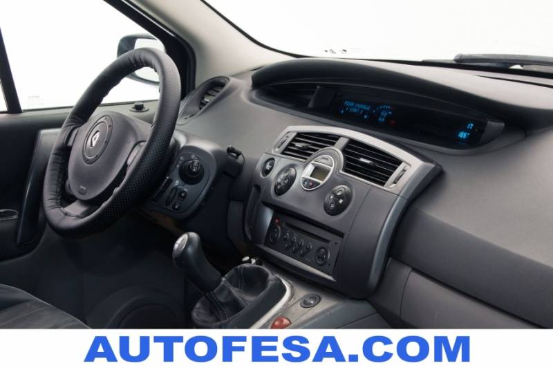 Renault Scenic 1.6 16v 110cv Authentique 5p