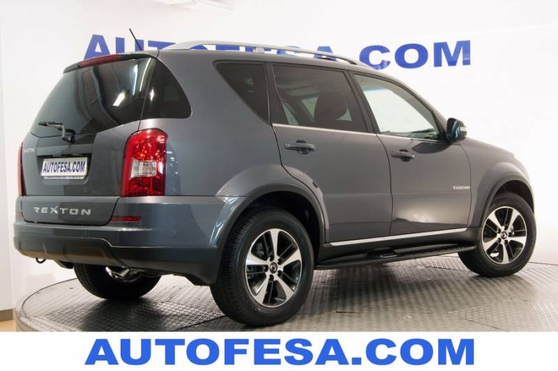 SsangYong REXTON D22T 178cv Limited 4x4 7Plz Auto 5p