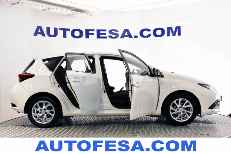 Toyota Auris 1.4D 90cv Active 5p