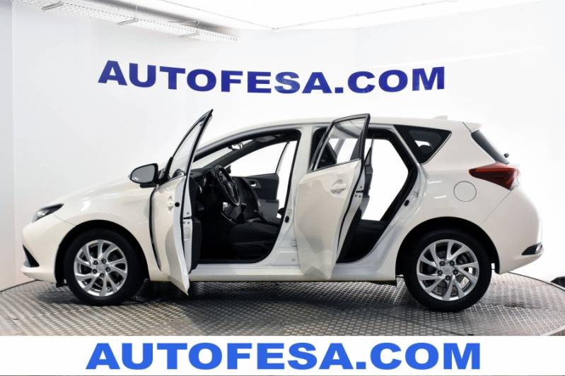 Toyota Auris 1.4D 90cv Active 5p
