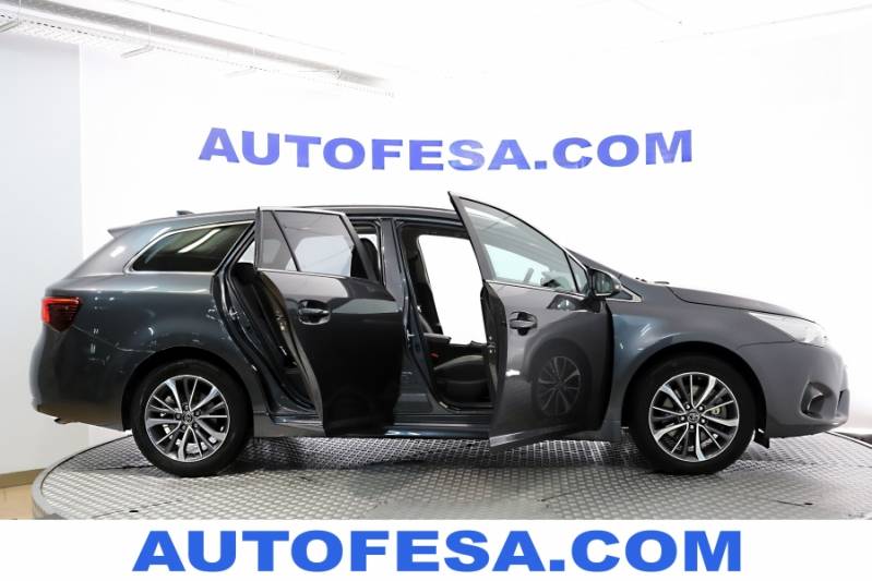 Toyota Avensis TS 150D Advance 143cv 5p S/S