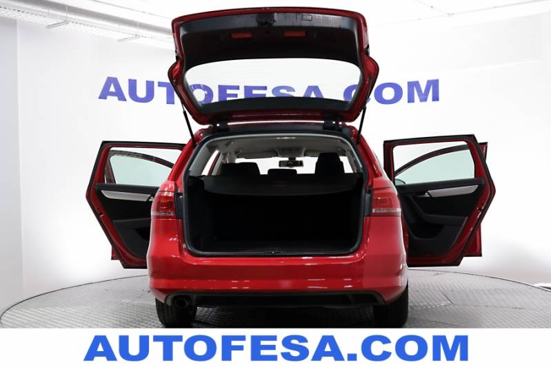 Volkswagen Passat Variant Variant 1.6 TDI 105cv BMT Advance 5p