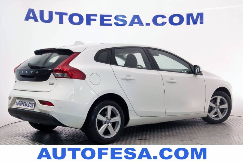 Volvo V40 1.6 D2 115cv Momentum 5p S/S