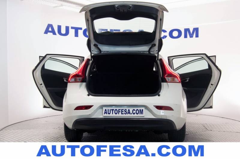 Volvo V40 1.6 D2 115cv Momentum 5p S/S