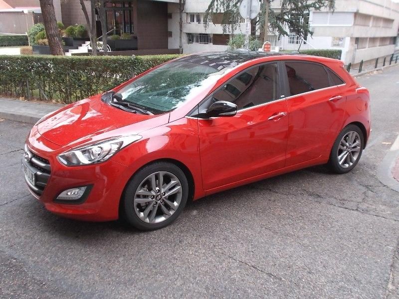Hyundai i30 1.6 CRDi 110cv BD Black Line