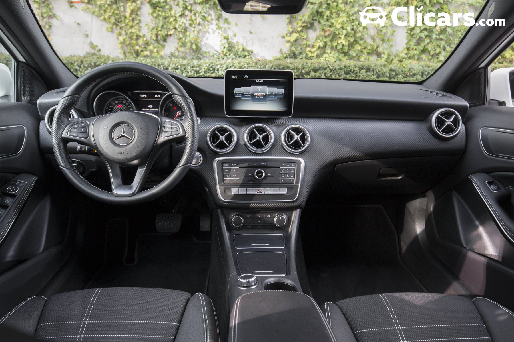 Mercedes-Benz A 180 A 180 d Urban