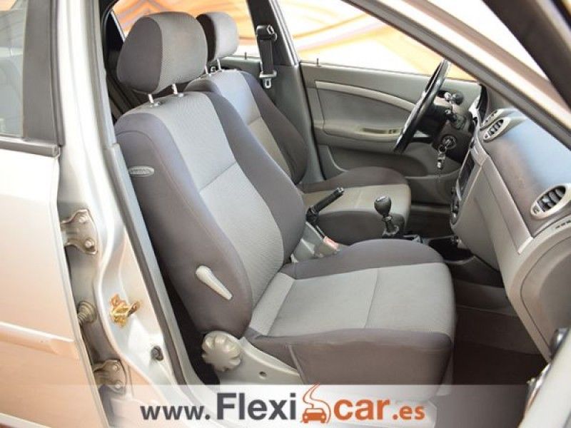 Chevrolet Lacetti 1.8 CDX