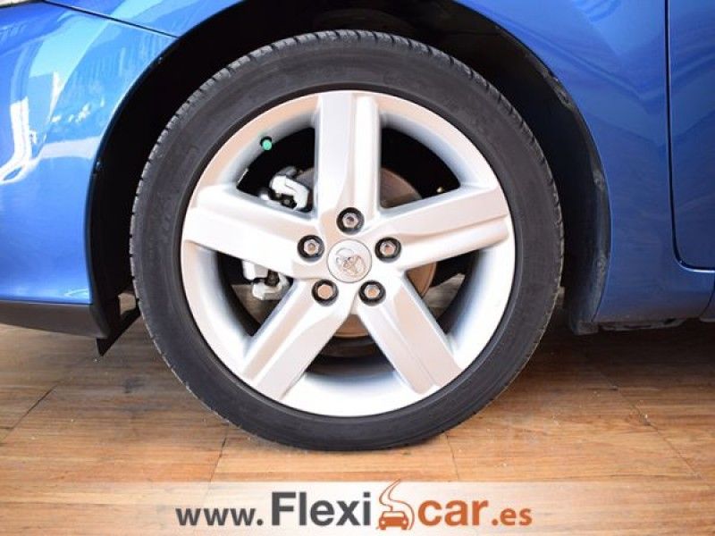 Toyota Auris 1.4 D-4D DPF TS