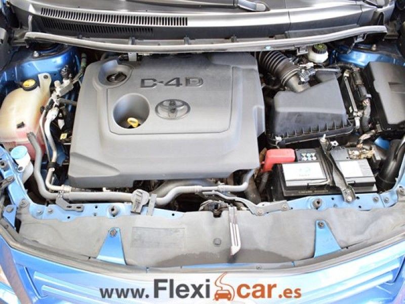 Toyota Auris 1.4 D-4D DPF TS