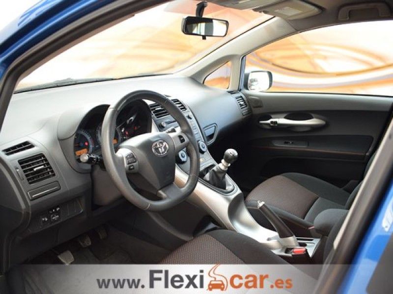 Toyota Auris 1.4 D-4D DPF TS
