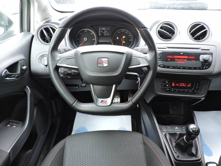 Seat Ibiza SC 1.6 TDI 105cv FR 3p.