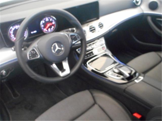 Mercedes-Benz E 220 d