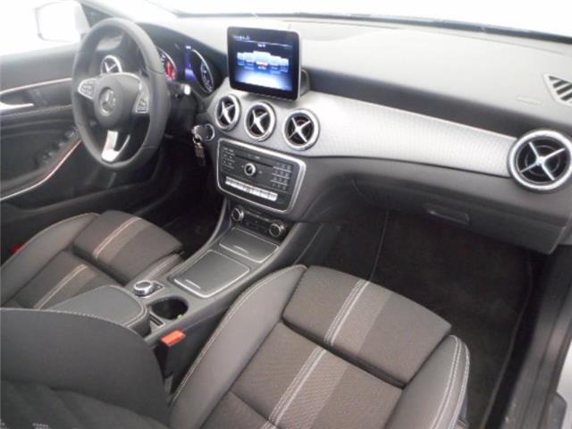 Mercedes-Benz CLA 200 d Shooting Brake