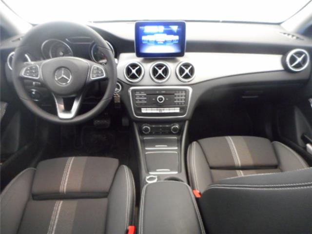 Mercedes-Benz CLA 200 d Shooting Brake