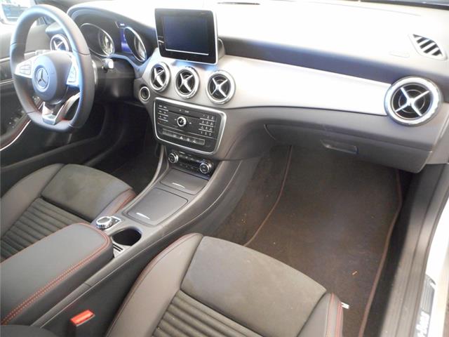 Mercedes-Benz GLA 220 d AMG Line