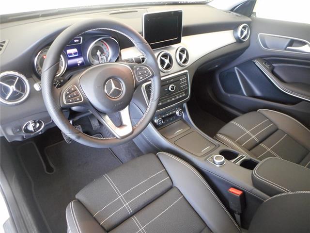 Mercedes-Benz GLA 220 d 4MATIC Urban