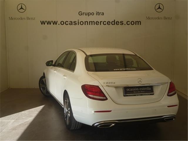 Mercedes-Benz E 220 d
