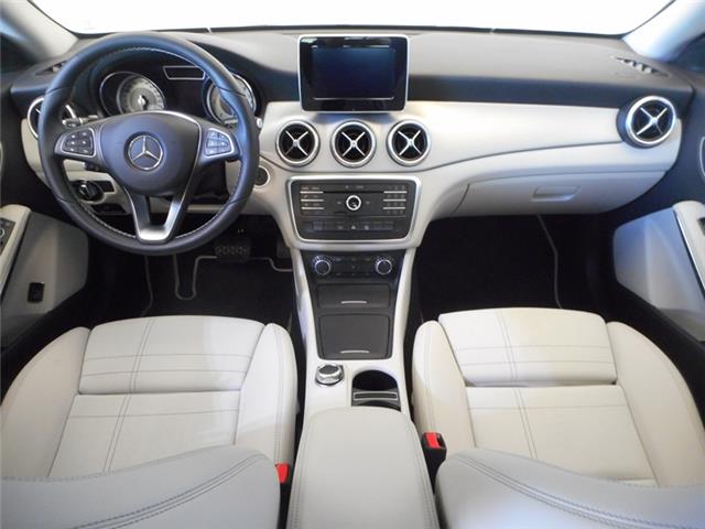 Mercedes-Benz CLA 220 d Urban
