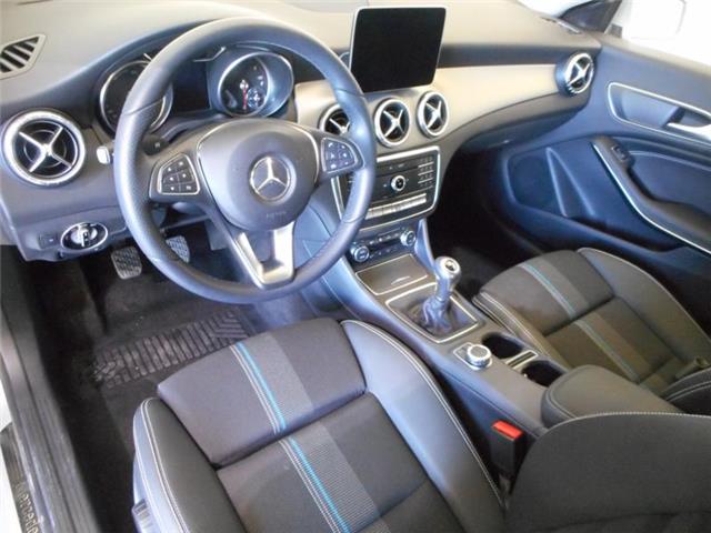Mercedes-Benz CLA 200 d