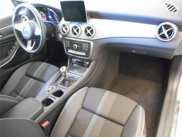 Mercedes-Benz CLA 200 d
