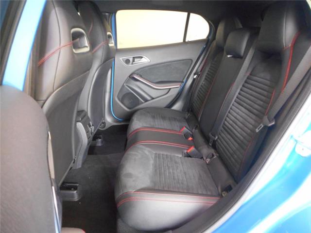 Mercedes-Benz GLA 220 d 4MATIC AMG Line