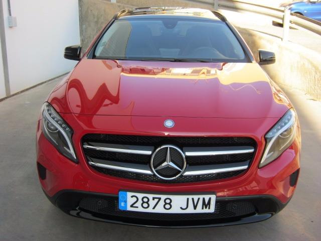 Mercedes-Benz GLA 200 d Urban 7G-DCT