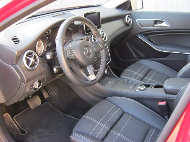 Mercedes-Benz GLA 200 d Urban 7G-DCT