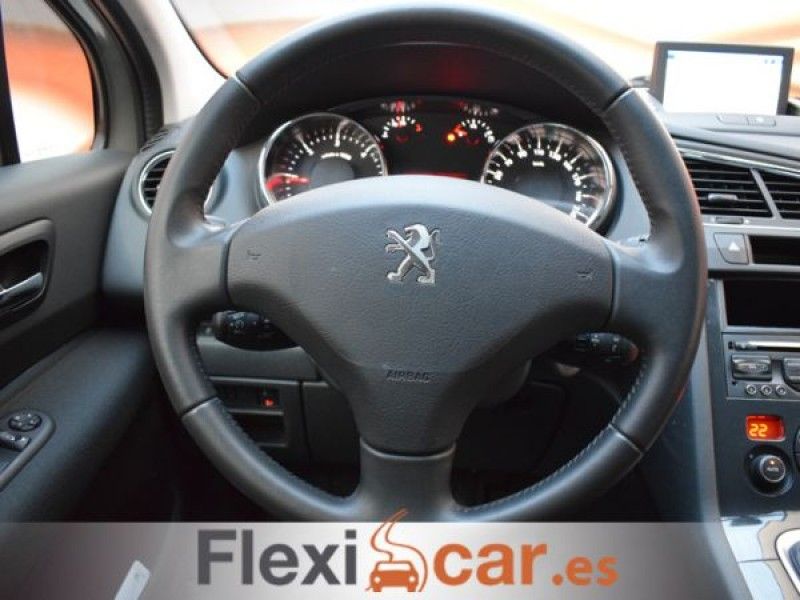 Peugeot 5008 Style 1.6 HDI 115 FAP