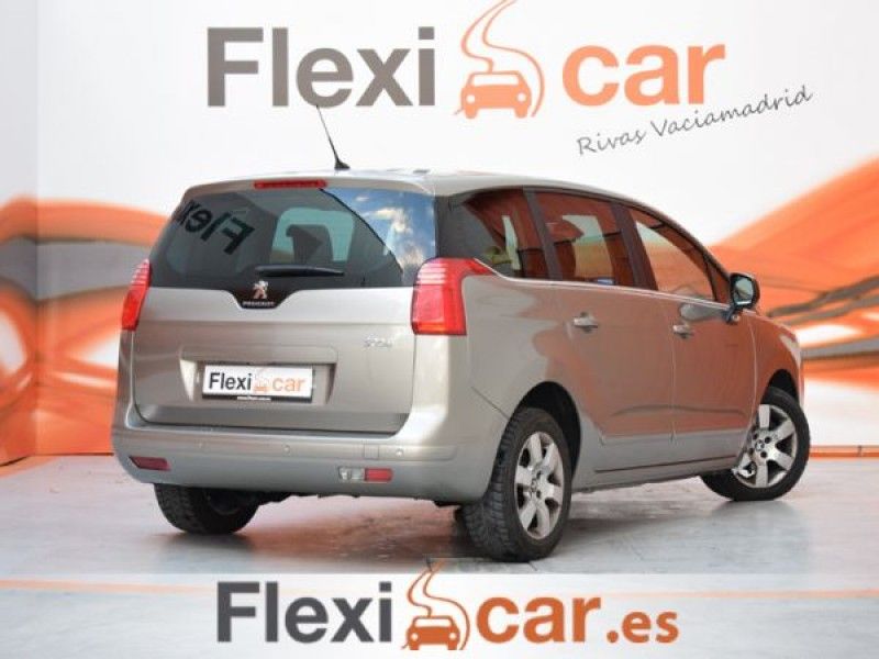 Peugeot 5008 Style 1.6 HDI 115 FAP