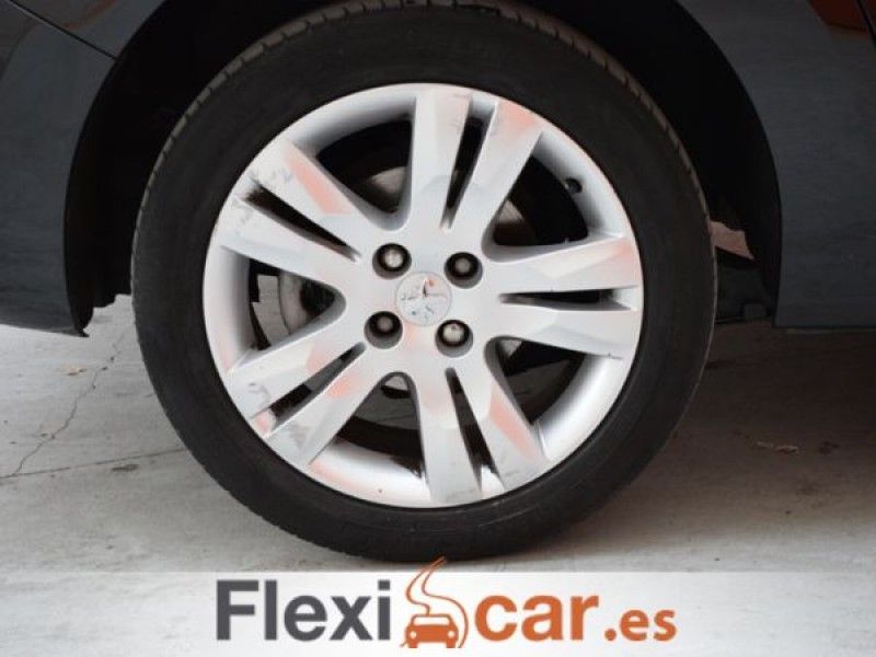Peugeot 5008 Family 2.0 HDI 150 FAP