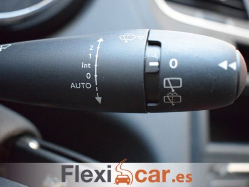 Peugeot 5008 Style 1.6 HDI 115 FAP