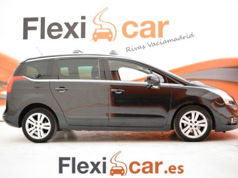 Peugeot 5008 Family 2.0 HDI 150 FAP