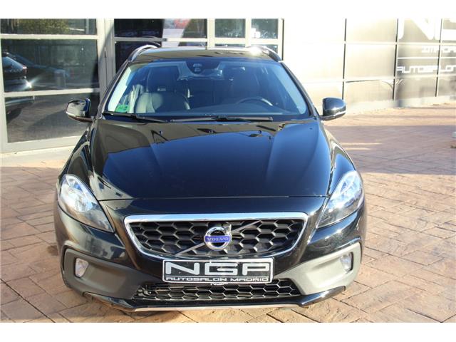Volvo V40 CC D2 Momentum 120