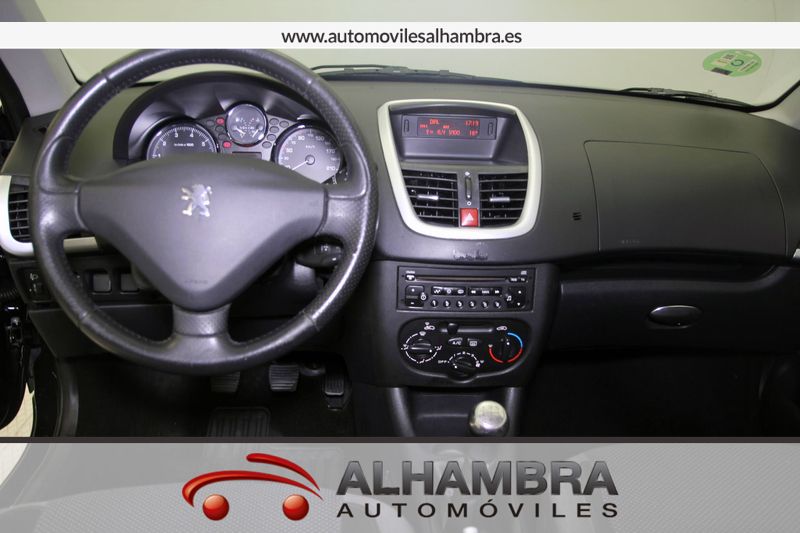 Peugeot 206 1.1