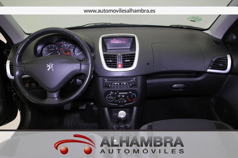 Peugeot 206 1.1