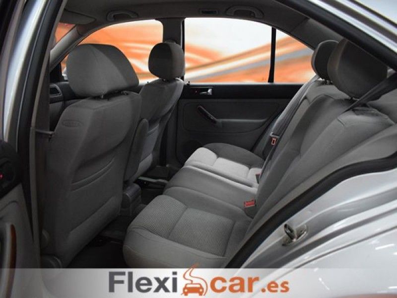 Volkswagen Bora 1.9 TDi 4Motion Highline 130CV