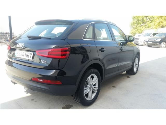 Audi Q3 2.0 TFSI Ambition quattro S-Tronic 211