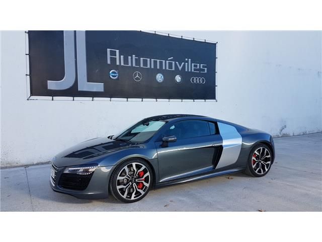 Audi R8 5.2 FSI V10 quattro S-Tronic