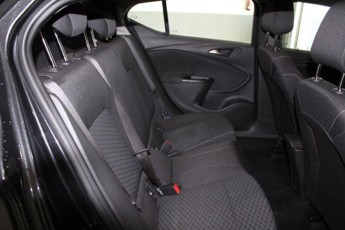 Opel Astra 1.6CDTi Dynamic 110