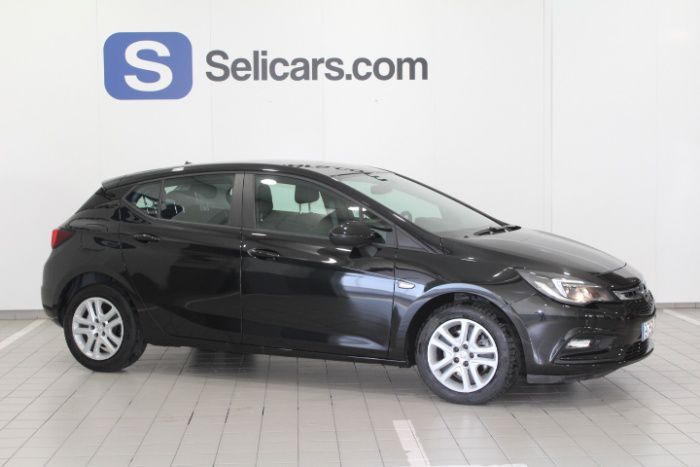 Opel Astra 1.6CDTi Dynamic 110