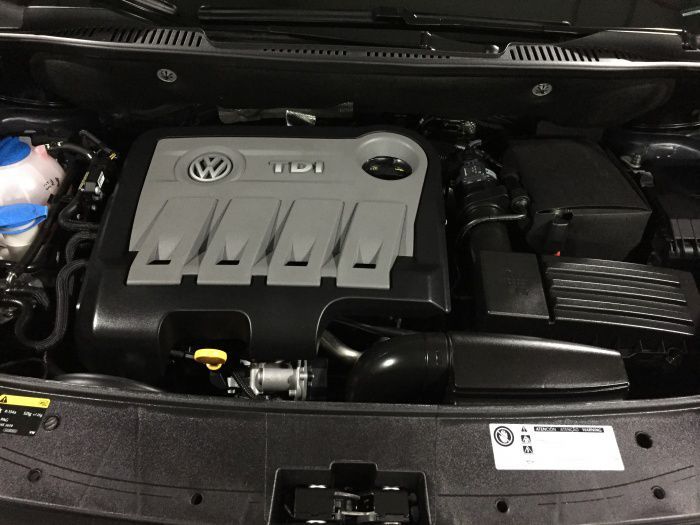 Volkswagen Touran 1.6TDI Advance BMT 105