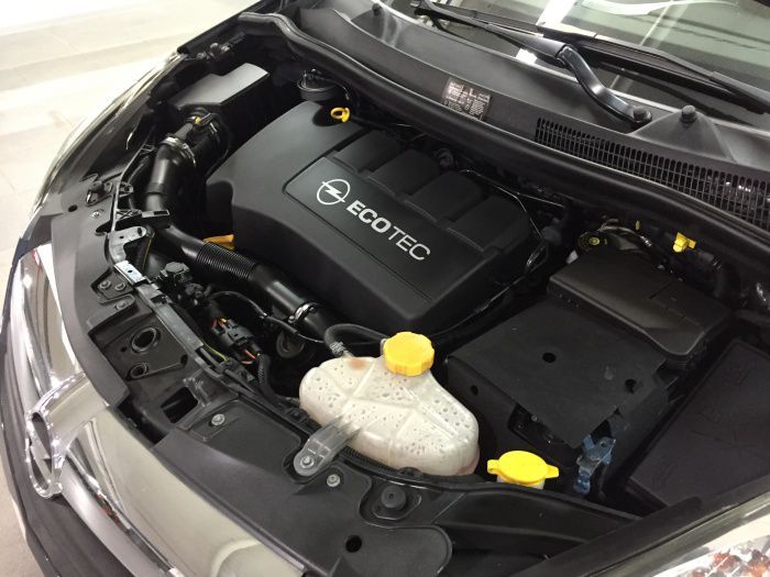 Opel Corsa 1.3CDTi Sport 90