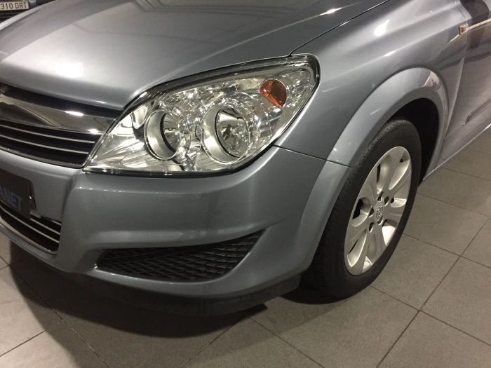 Opel Astra Sedán 1.7CDTi Enjoy