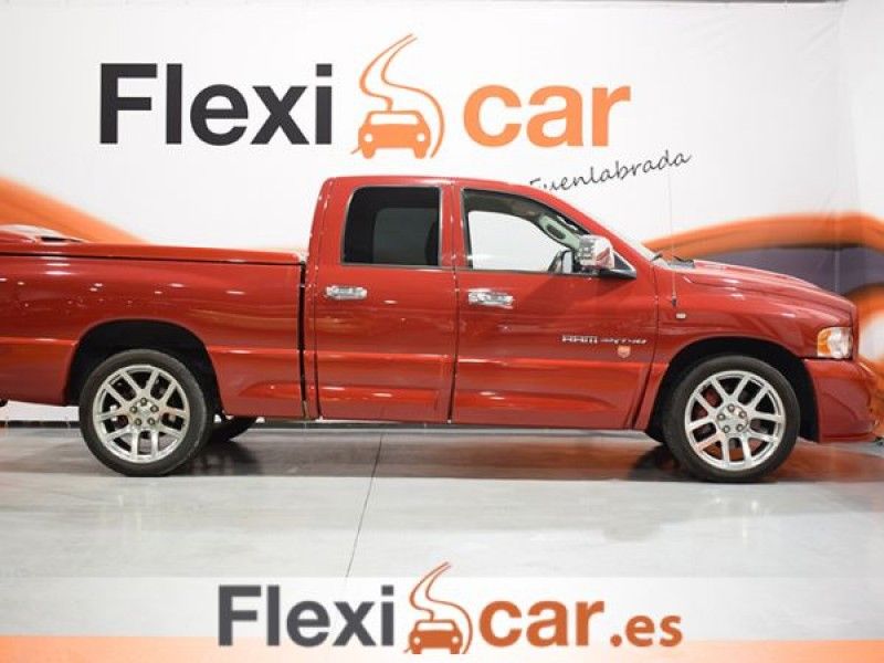 Dodge RAM VIPER SRT10 670CV